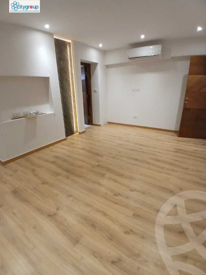https://aqarmap.com.eg/ar/listing/6105664-for-rent-cairo-el-maadi-sarayat-el-maadi-street-18