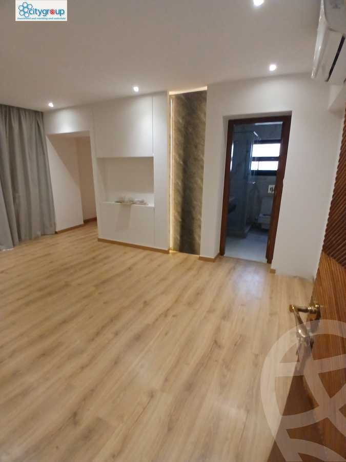 https://aqarmap.com.eg/ar/listing/6105664-for-rent-cairo-el-maadi-sarayat-el-maadi-street-18