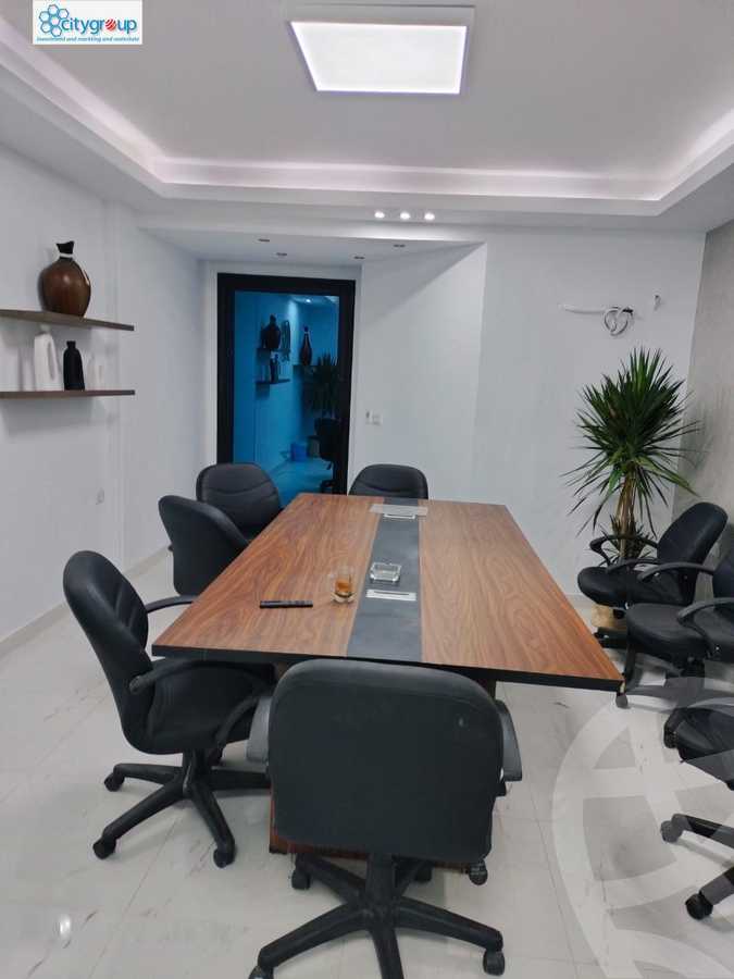 https://aqarmap.com.eg/en/listing/6115101-for-rent-cairo-el-maadi-compounds-rayhanah-plaza