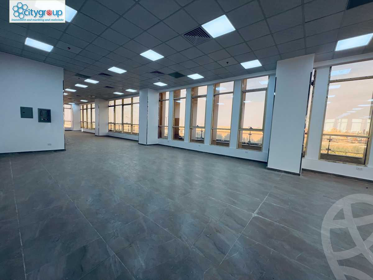 https://aqarmap.com.eg/en/listing/6138866-for-rent-cairo-new-cairo-lrhb-city-phase-1-youssef-el-sebaey-st