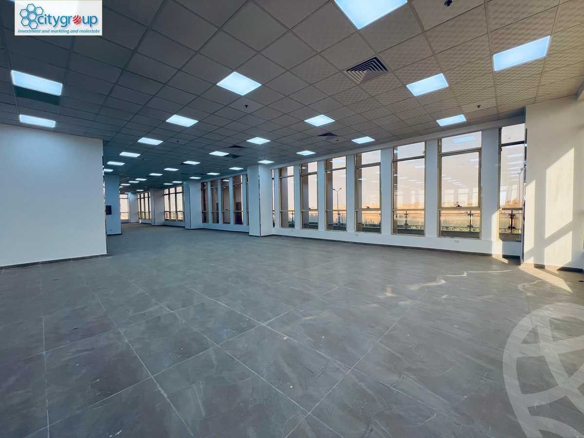 https://aqarmap.com.eg/en/listing/6138866-for-rent-cairo-new-cairo-lrhb-city-phase-1-youssef-el-sebaey-st