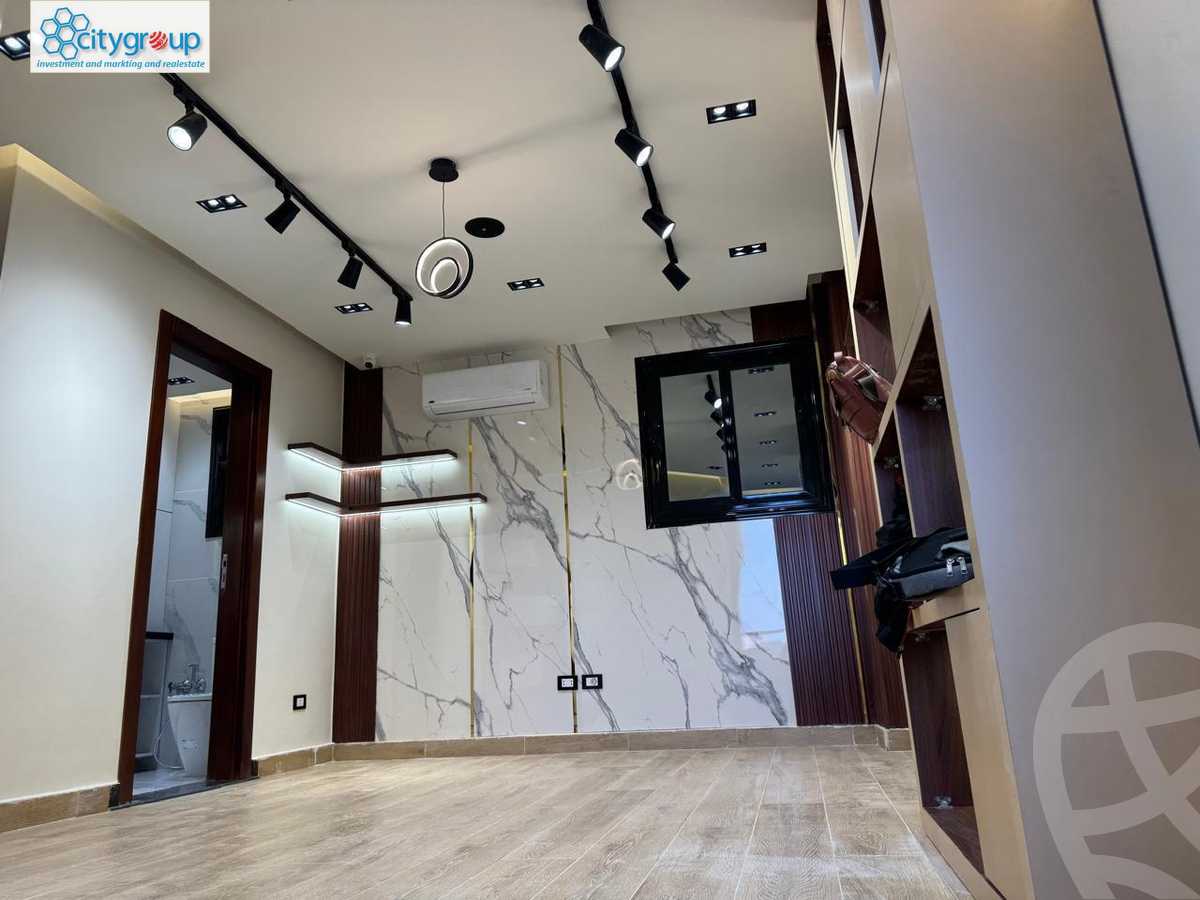 https://aqarmap.com.eg/en/listing/6155851-for-rent-cairo-el-maadi-compounds-rayhanah-plaza