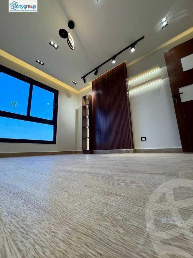 https://aqarmap.com.eg/en/listing/6155851-for-rent-cairo-el-maadi-compounds-rayhanah-plaza