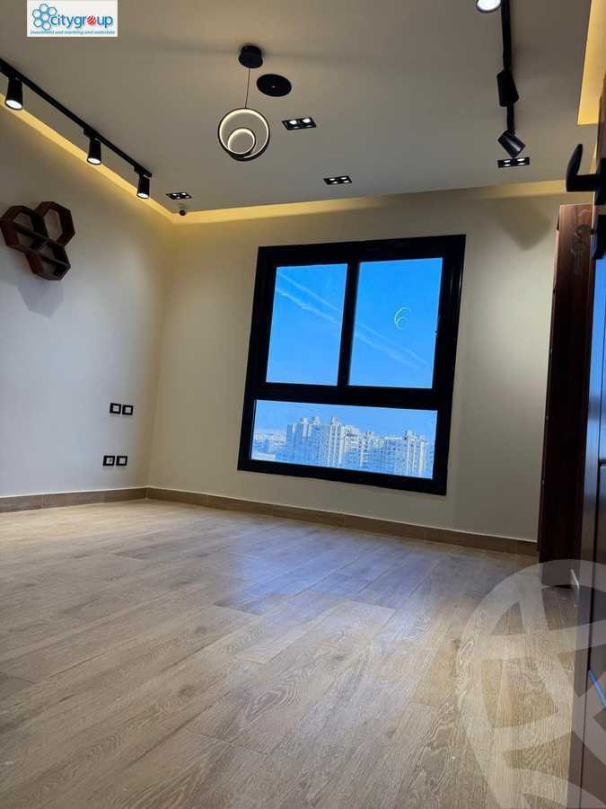 https://aqarmap.com.eg/en/listing/6155851-for-rent-cairo-el-maadi-compounds-rayhanah-plaza