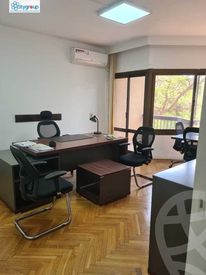 https://aqarmap.com.eg/ar/listing/6155959-for-rent-cairo-el-maadi-sarayat-el-maadi-street-18