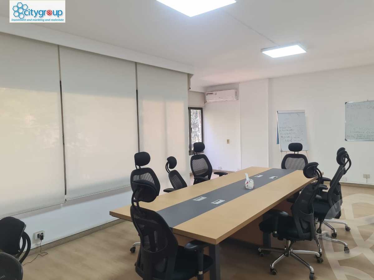 https://aqarmap.com.eg/ar/listing/6155959-for-rent-cairo-el-maadi-sarayat-el-maadi-street-18