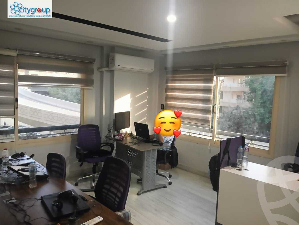 https://aqarmap.com.eg/ar/listing/6156032-for-rent-cairo-el-maadi-sarayat-el-maadi-no-21