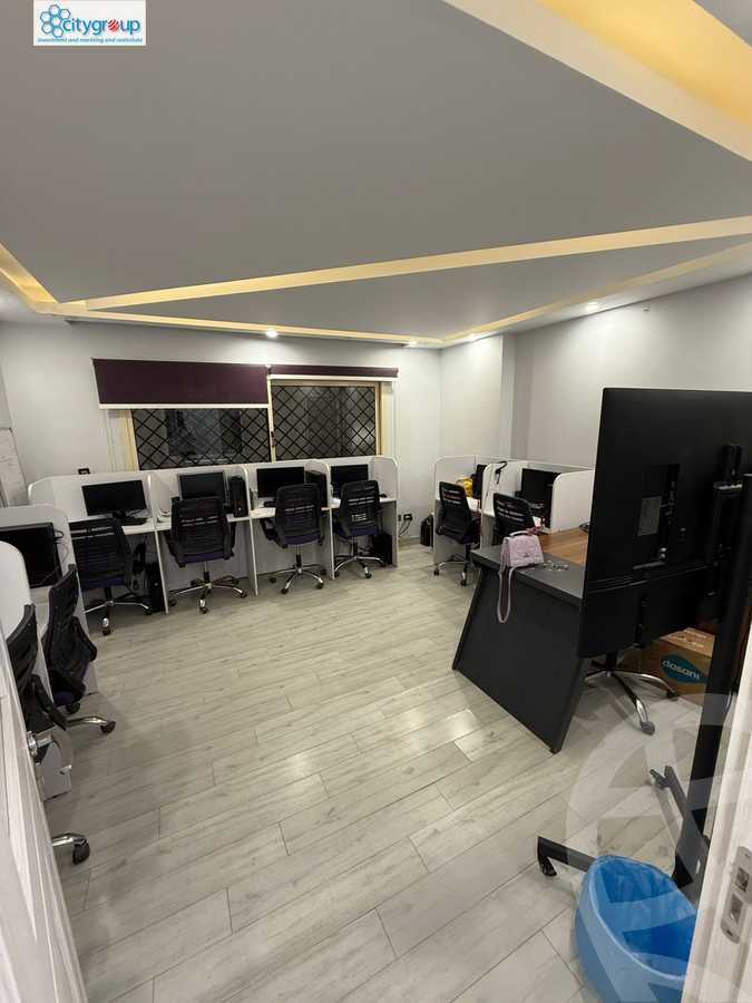 https://aqarmap.com.eg/ar/listing/6156032-for-rent-cairo-el-maadi-sarayat-el-maadi-no-21