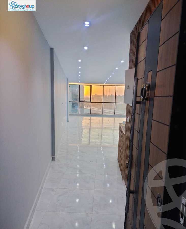 https://aqarmap.com.eg/ar/listing/6158223-for-rent-cairo-el-maadi-compounds-rayhanah-plaza