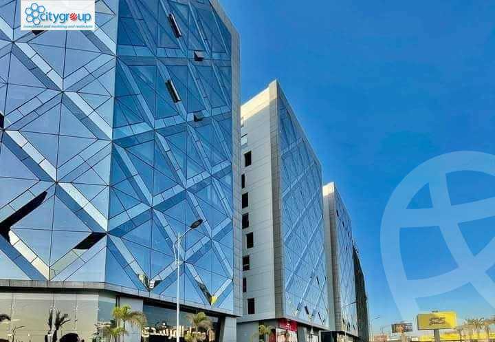 https://aqarmap.com.eg/ar/listing/6160224-for-rent-cairo-el-maadi-compounds-kmbwnd-wn-qtmyh-m-mr-lmrshdy