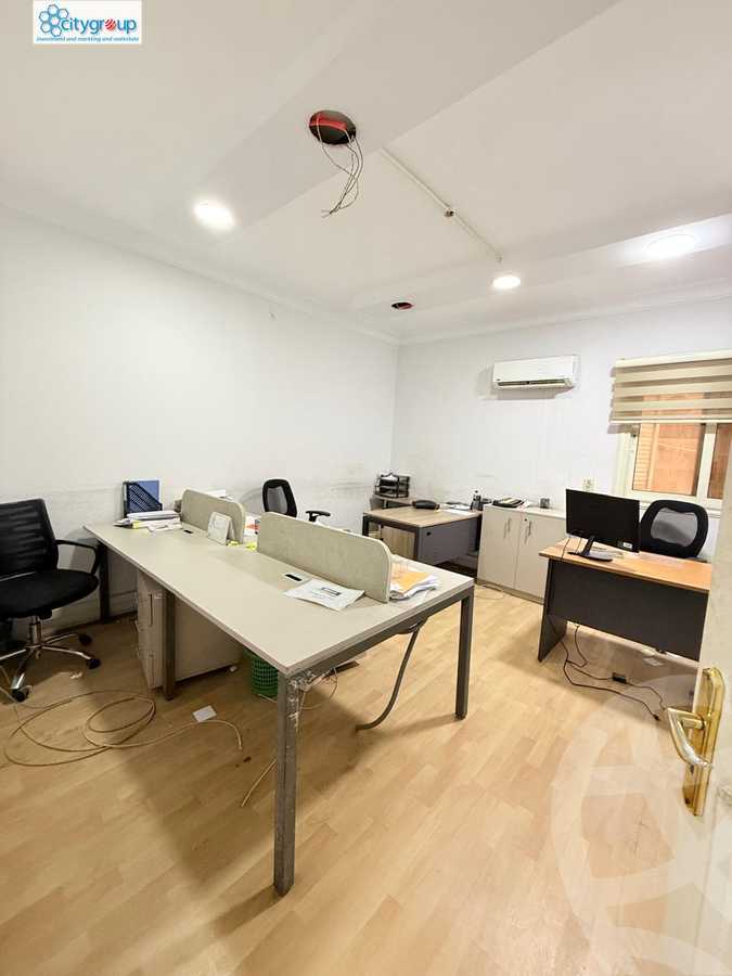 https://aqarmap.com.eg/en/listing/6168376-for-rent-cairo-el-maadi-sarayat-el-maadi-street-18