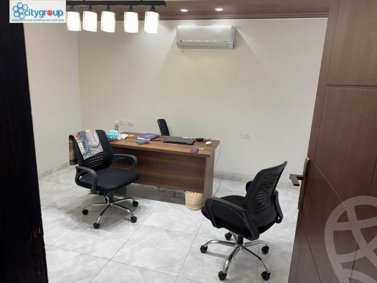 https://aqarmap.com.eg/en/listing/6175489-for-rent-cairo-el-maadi-compounds-rayhanah-plaza