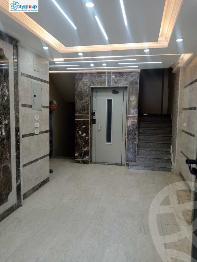 https://aqarmap.com.eg/ar/listing/6183582-for-rent-cairo-el-maadi-el-maadi-el-gededa-el-nasr-st
