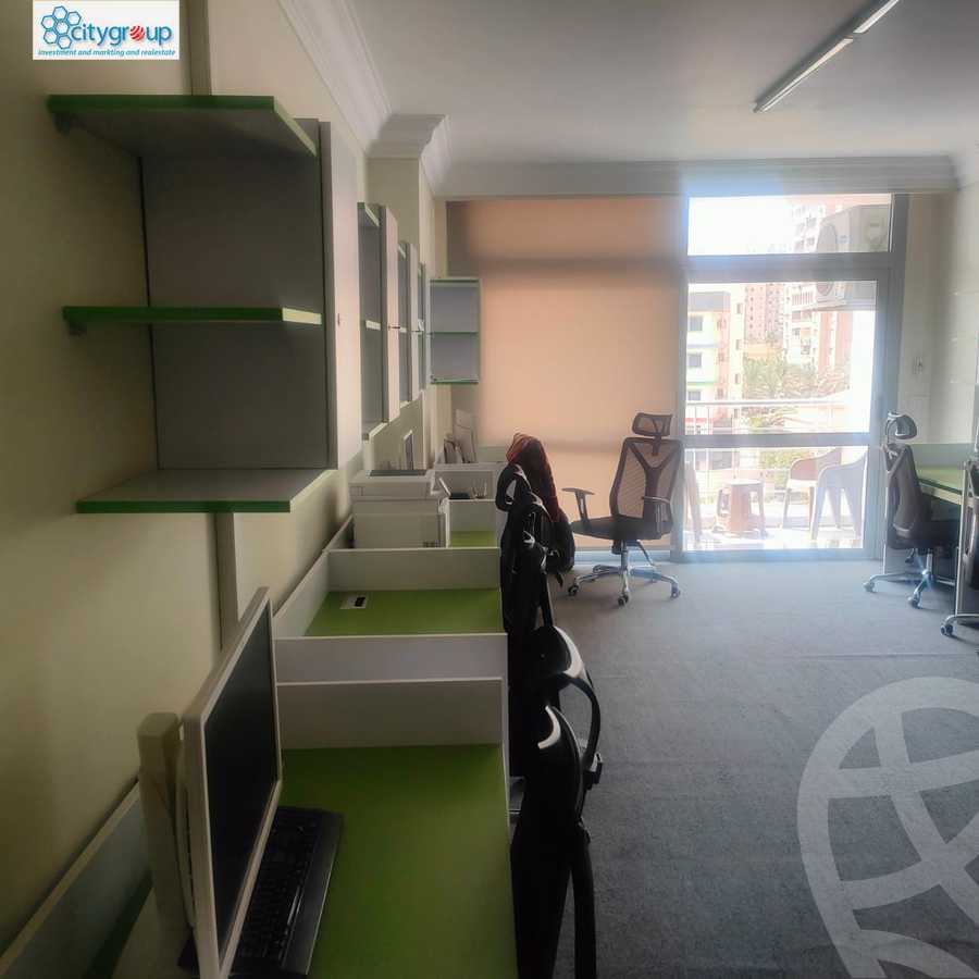 https://aqarmap.com.eg/ar/listing/6207106-for-rent-cairo-el-maadi-compounds-kmbwnd-wn-qtmyh-m-mr-lmrshdy