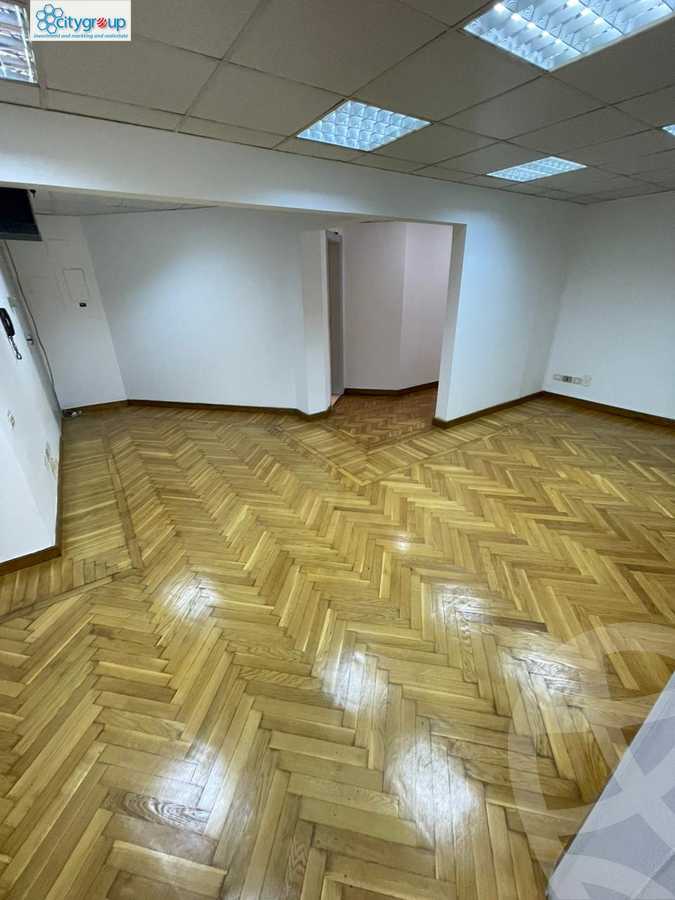 https://aqarmap.com.eg/ar/listing/6240247-for-rent-cairo-el-maadi-sarayat-el-maadi-street-20