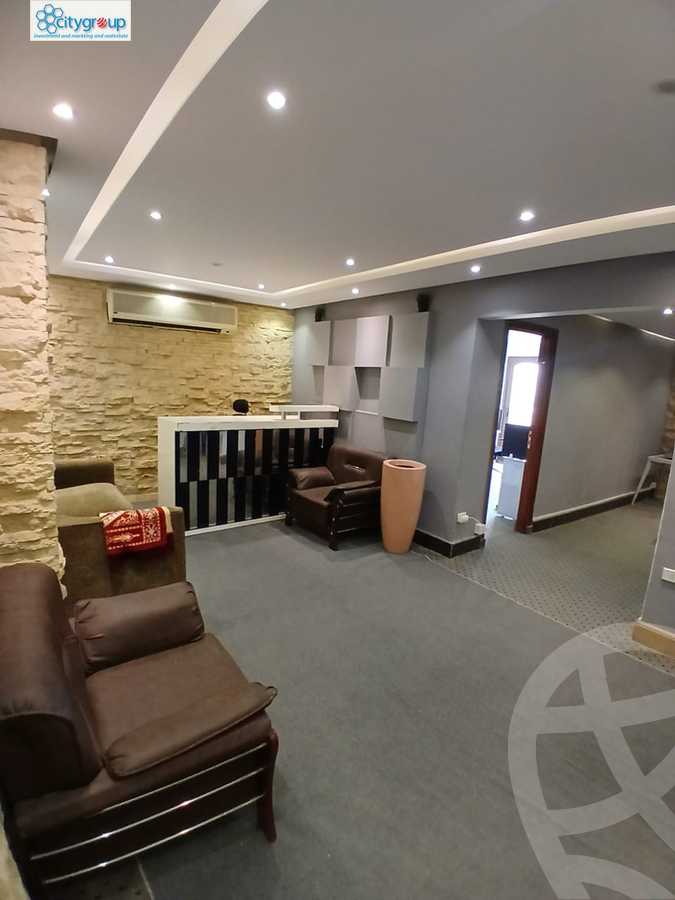 https://aqarmap.com.eg/en/listing/6243272-for-rent-cairo-el-maadi-sarayat-el-maadi-street-250