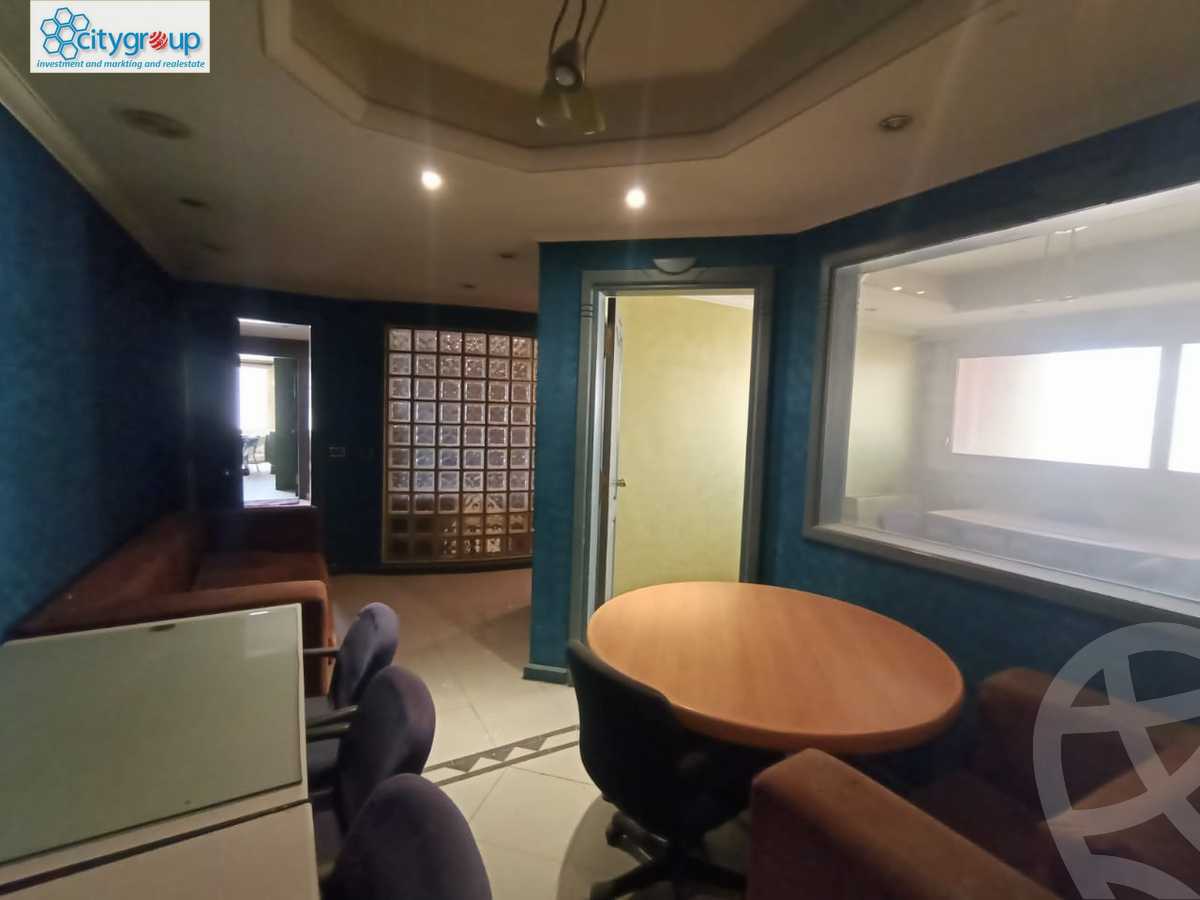 https://aqarmap.com.eg/ar/listing/6250319-for-rent-cairo-el-maadi-kornish-el-maadi-al-mashtal-st