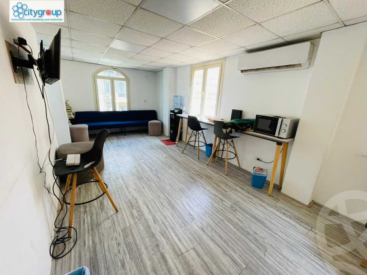 https://aqarmap.com.eg/ar/listing/6280113-for-rent-cairo-el-maadi-compounds-kmbwnd-wn-qtmyh-m-mr-lmrshdy