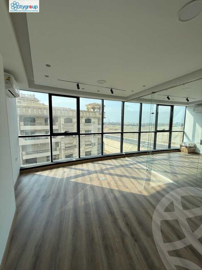 https://aqarmap.com.eg/ar/listing/6285531-for-rent-cairo-el-maadi-compounds-rayhanah-plaza