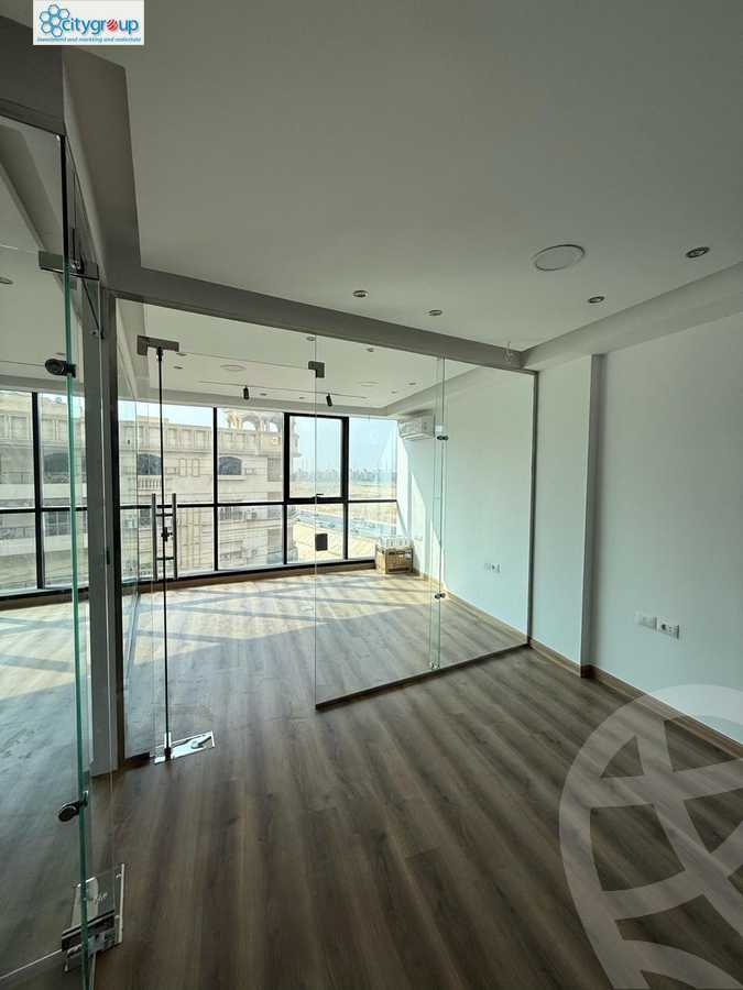 https://aqarmap.com.eg/ar/listing/6285531-for-rent-cairo-el-maadi-compounds-rayhanah-plaza