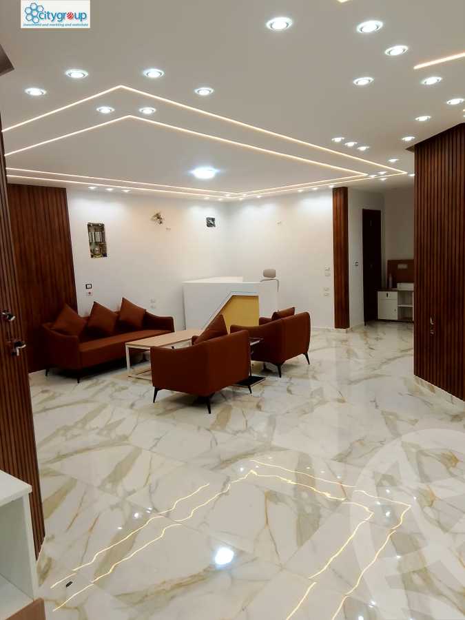 https://aqarmap.com.eg/ar/listing/6287100-for-rent-cairo-el-maadi-compounds-kmbwnd-wn-qtmyh-m-mr-lmrshdy
