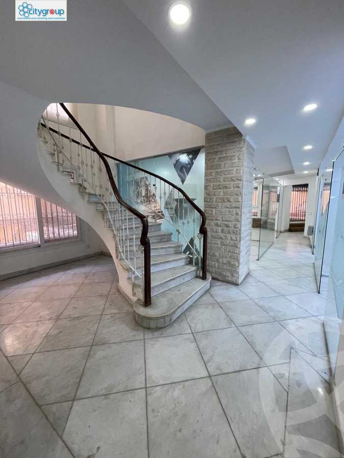 https://aqarmap.com.eg/en/listing/6346019-for-rent-cairo-el-maadi-sarayat-el-maadi-street-18
