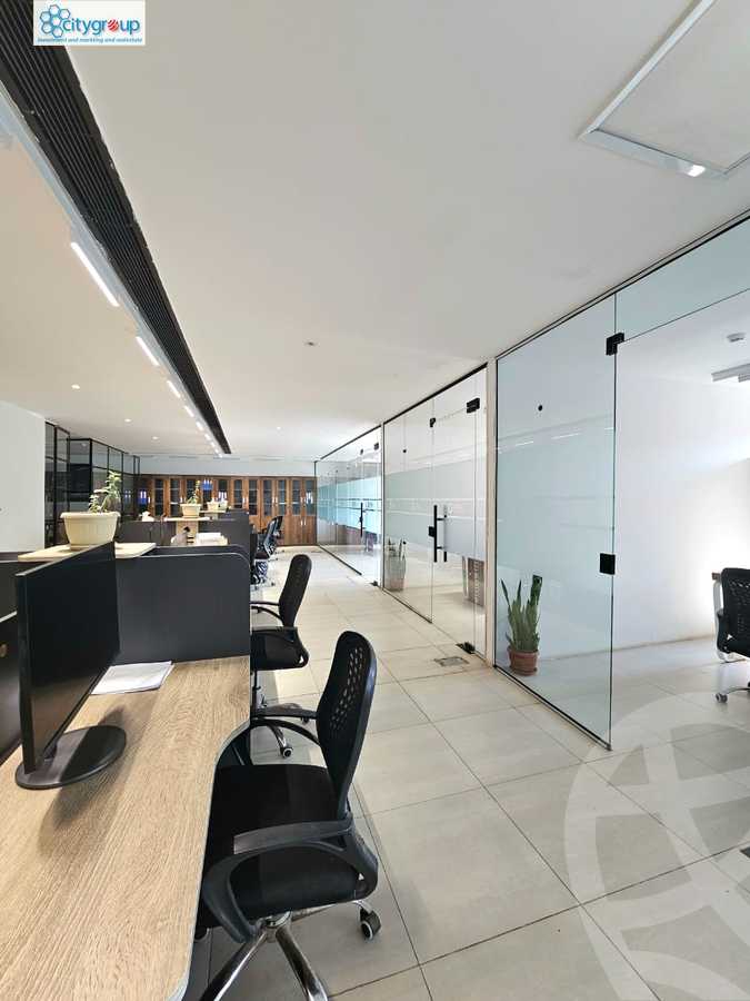 https://aqarmap.com.eg/ar/listing/6356900-for-rent-cairo-new-cairo-90th-street-south-teseen-st