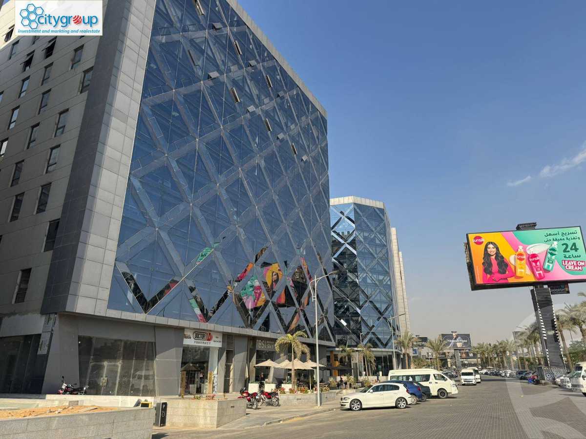 https://aqarmap.com.eg/ar/listing/6375462-for-rent-cairo-el-maadi-compounds-kmbwnd-wn-qtmyh-m-mr-lmrshdy