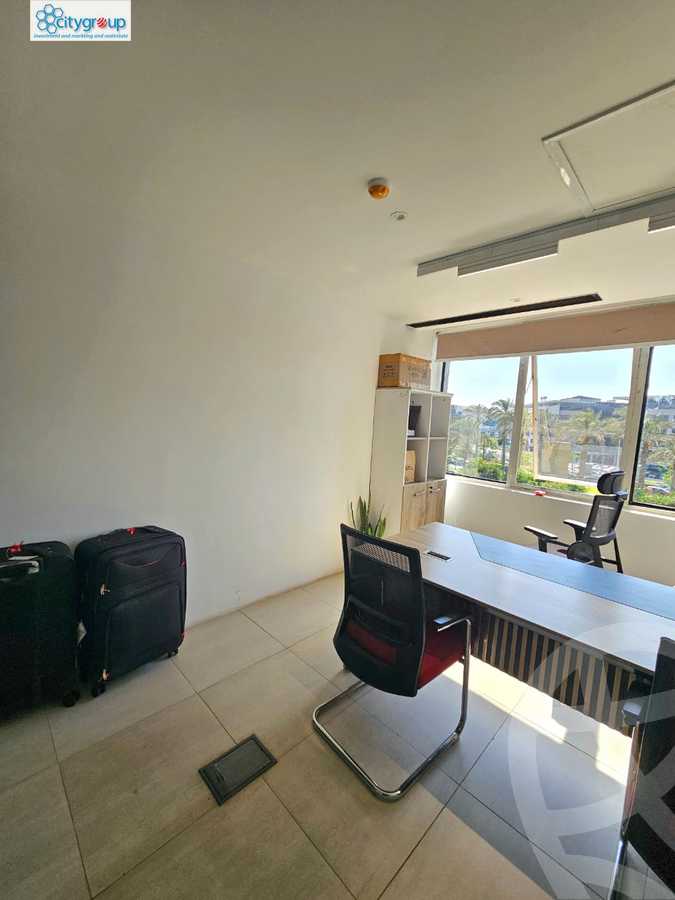 https://aqarmap.com.eg/en/listing/6379631-for-rent-cairo-new-cairo-90th-street-south-teseen-st