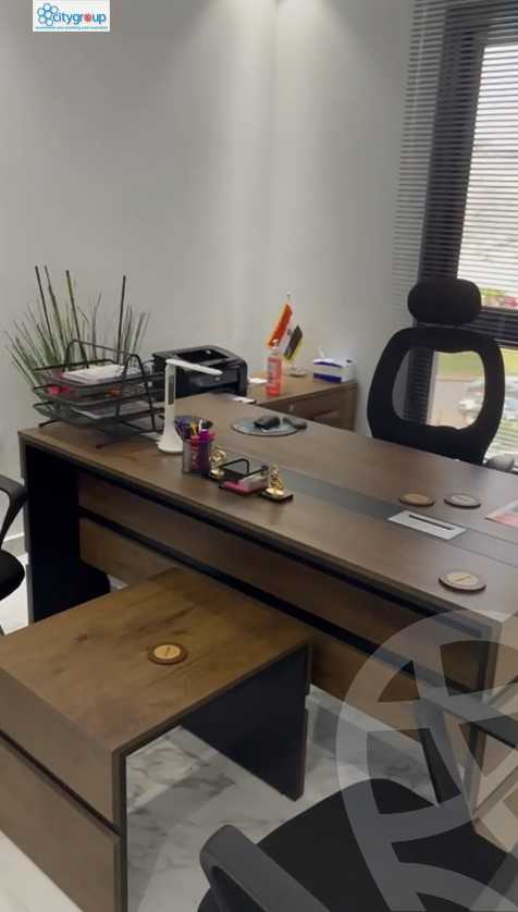 https://aqarmap.com.eg/en/listing/6385826-for-rent-cairo-el-maadi-compounds-rayhanah-plaza