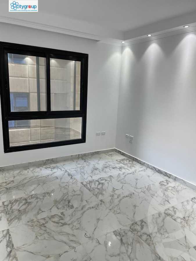 https://aqarmap.com.eg/en/listing/6385826-for-rent-cairo-el-maadi-compounds-rayhanah-plaza