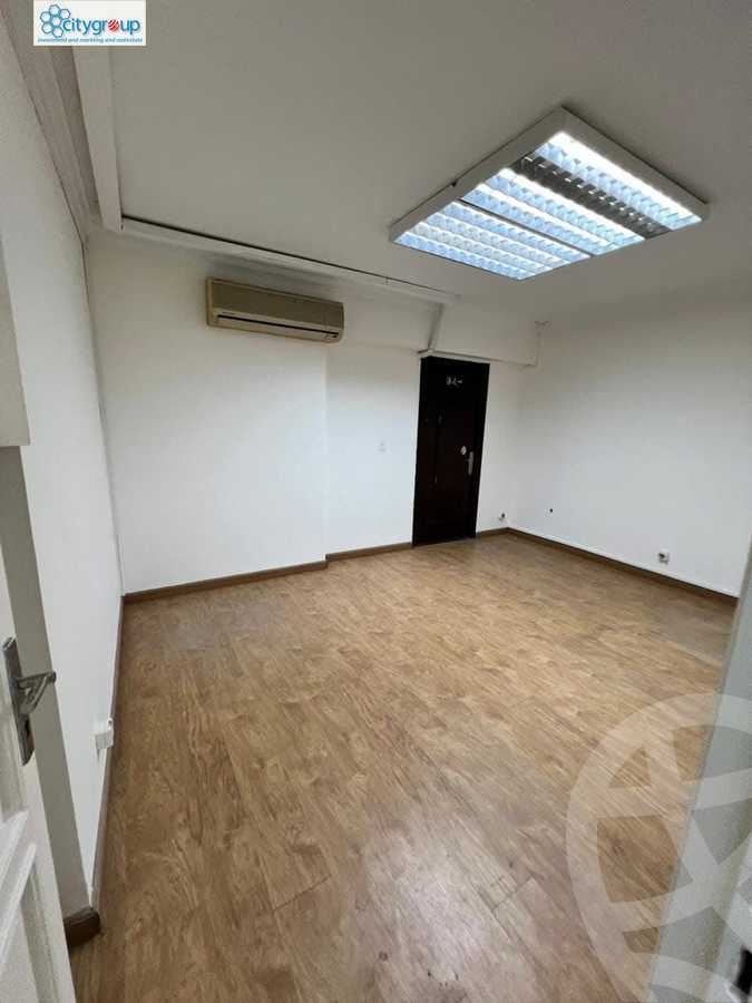 https://aqarmap.com.eg/en/listing/6426573-for-rent-cairo-el-maadi-sarayat-el-maadi-street-18