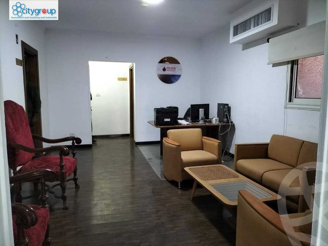 https://aqarmap.com.eg/ar/listing/6446562-for-rent-cairo-el-maadi-sarayat-el-maadi-street-18
