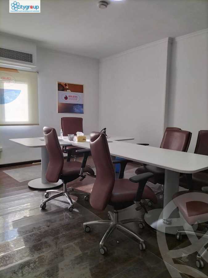 https://aqarmap.com.eg/ar/listing/6446562-for-rent-cairo-el-maadi-sarayat-el-maadi-street-18