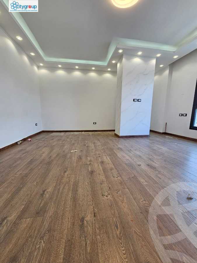 https://aqarmap.com.eg/ar/listing/6558136-for-rent-cairo-el-maadi-compounds-rayhanah-plaza