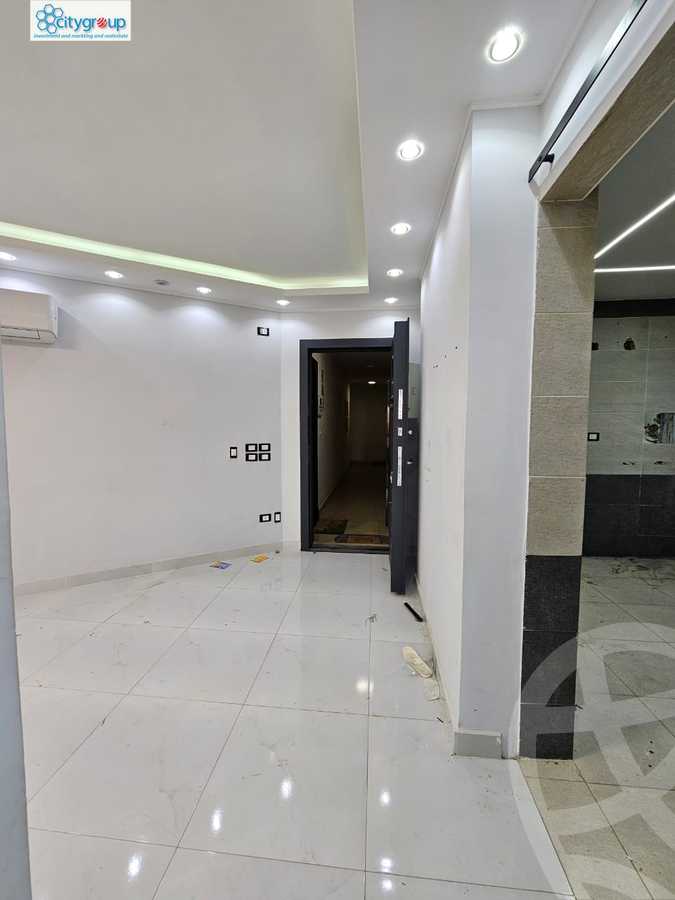 https://aqarmap.com.eg/ar/listing/6558136-for-rent-cairo-el-maadi-compounds-rayhanah-plaza