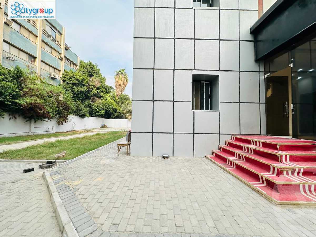 https://aqarmap.com.eg/ar/listing/6586861-for-rent-cairo-el-maadi-sarayat-el-maadi-street-16