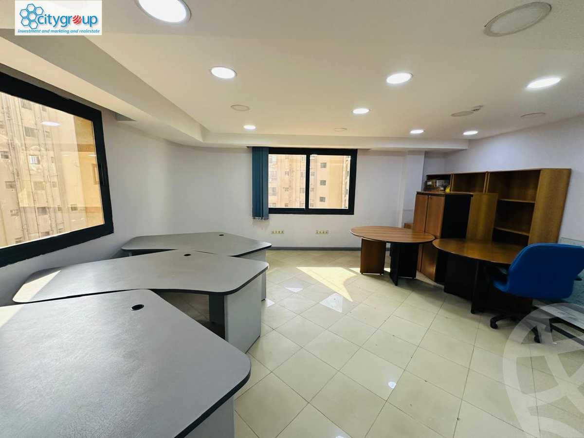 https://aqarmap.com.eg/ar/listing/6594495-for-rent-cairo-el-maadi-zahraa-el-maadi-el-merag-el-elwy
