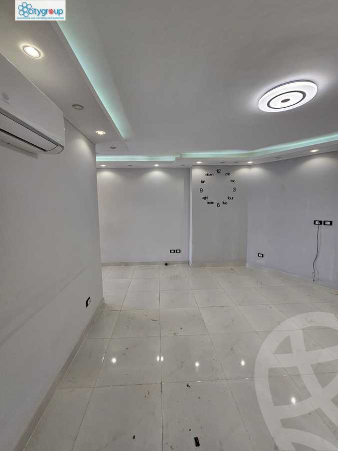 https://aqarmap.com.eg/en/listing/6630995-for-rent-cairo-el-maadi-compounds-rayhanah-plaza