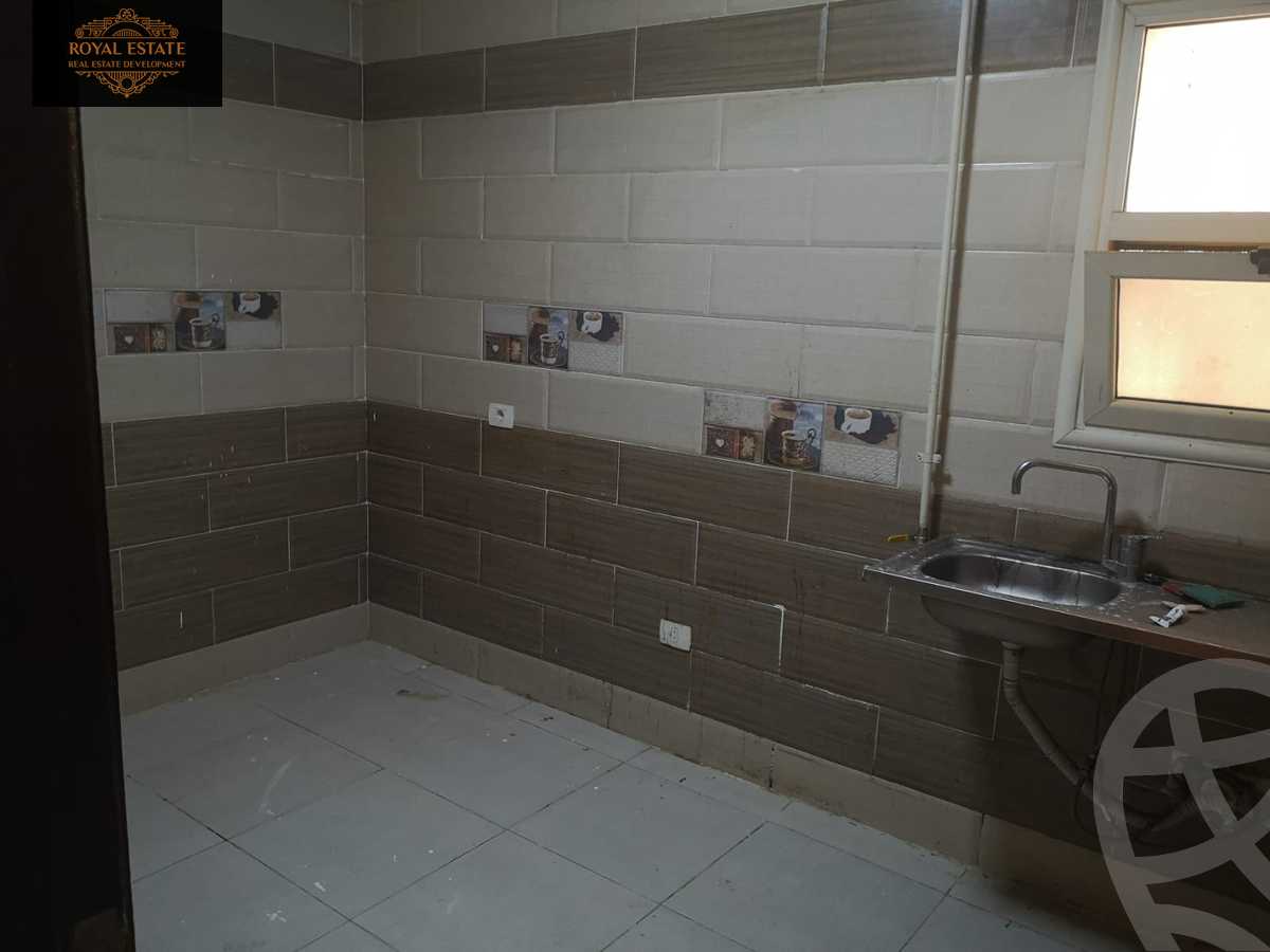 https://aqarmap.com.eg/ar/listing/4974335-for-rent-cairo-new-cairo-el-kornfol-el-kornfol-2