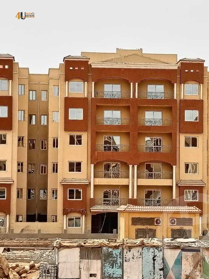 https://aqarmap.com.eg/en/listing/4852848-for-sale-cairo-new-cairo-compounds-loaloat-new-cairo