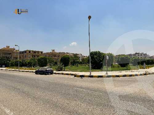 https://aqarmap.com.eg/ar/listing/4920235-for-sale-cairo-new-cairo-ganob-el-akadamiya-south-academy-d-khaled-ibn-el-waleed-st