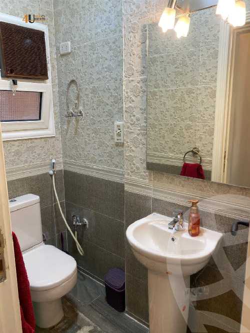 https://aqarmap.com.eg/ar/listing/5406504-for-sale-cairo-new-cairo-south-investors-ahmed-kamal-st