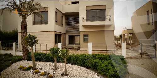 https://aqarmap.com.eg/en/listing/5442838-for-sale-cairo-new-cairo-compounds-blm-hylz-nyw-kyrw