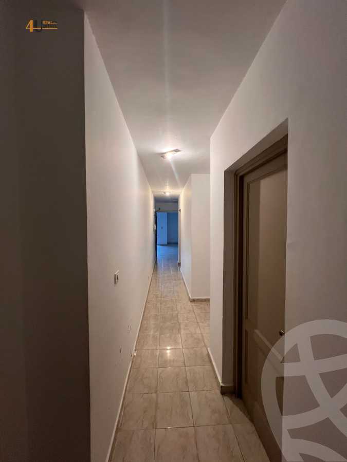 https://aqarmap.com.eg/en/listing/5455404-for-sale-cairo-new-cairo-lrhb-city-phase-5-talaat-mostafa-st