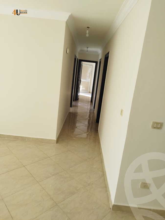 https://aqarmap.com.eg/en/listing/5455404-for-sale-cairo-new-cairo-lrhb-city-phase-5-talaat-mostafa-st