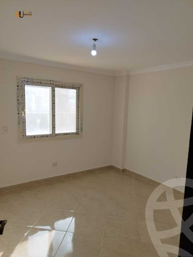 https://aqarmap.com.eg/en/listing/5455404-for-sale-cairo-new-cairo-lrhb-city-phase-5-talaat-mostafa-st