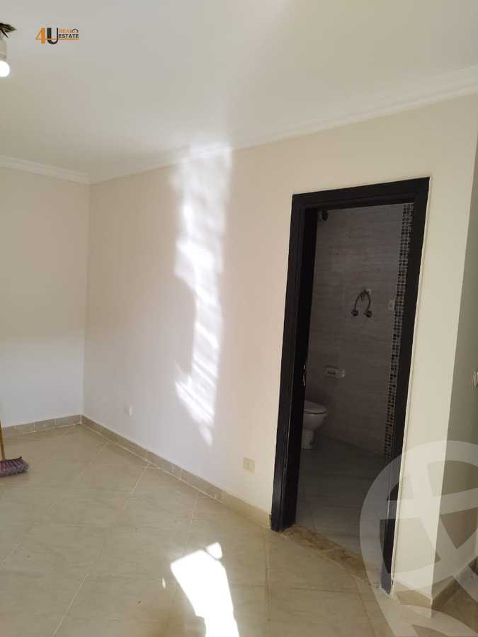 https://aqarmap.com.eg/en/listing/5455404-for-sale-cairo-new-cairo-lrhb-city-phase-5-talaat-mostafa-st