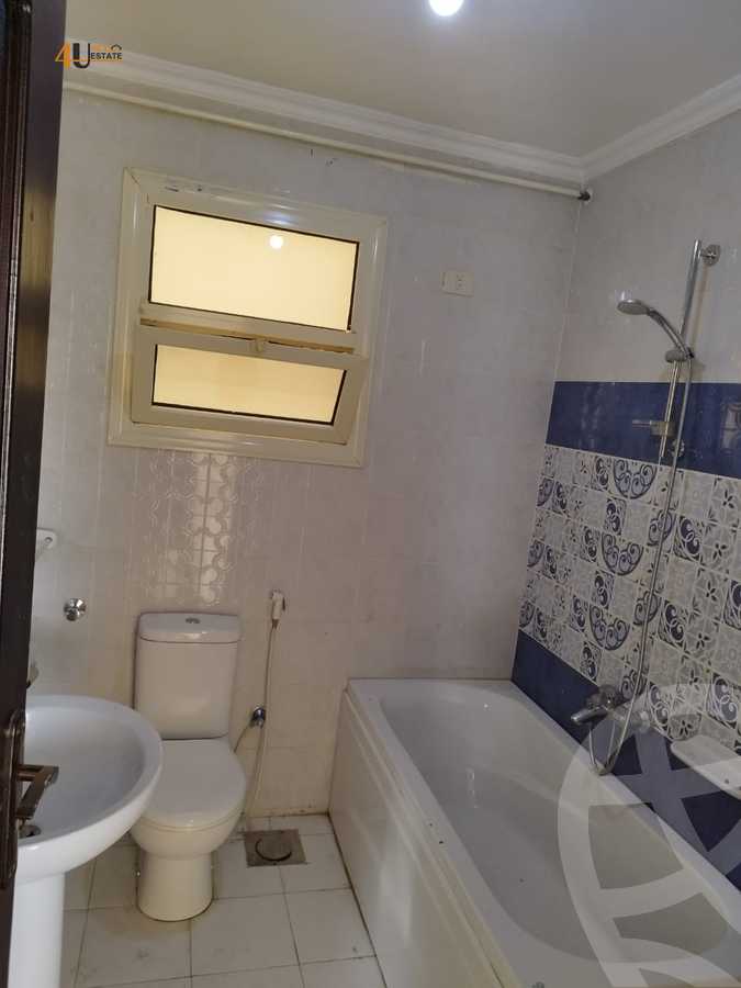 https://aqarmap.com.eg/en/listing/5455404-for-sale-cairo-new-cairo-lrhb-city-phase-5-talaat-mostafa-st