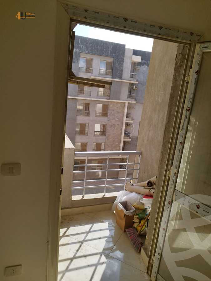 https://aqarmap.com.eg/en/listing/5455404-for-sale-cairo-new-cairo-lrhb-city-phase-5-talaat-mostafa-st